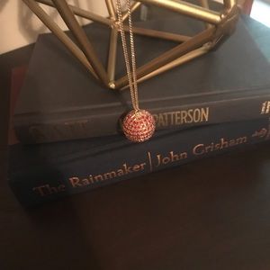 Ann Taylor gold necklace